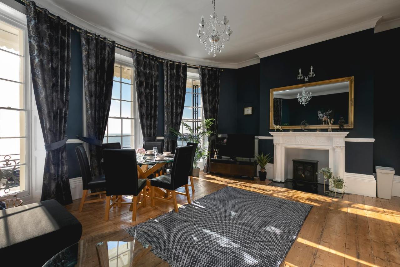 Marine Parade Sea View 2-Bedroom Apartment Brighton Exterior photo